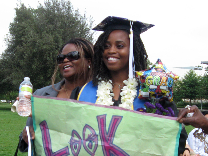 Congratulations, graduates! Have a lei Is Wearing A Lei At Graduation Cultural Appropriation